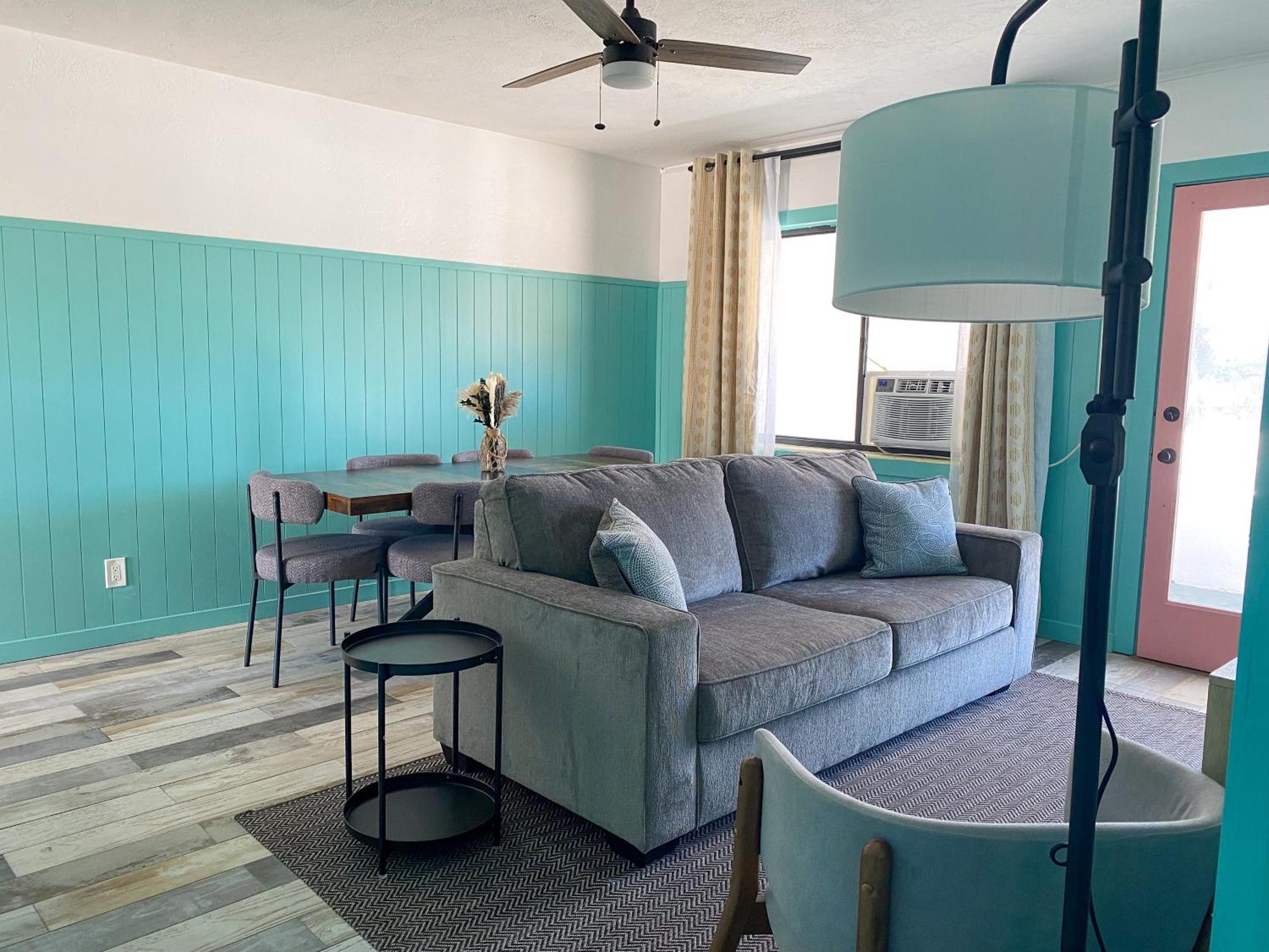 Oasis Palms Resort Сейнт Пийт Бийч Екстериор снимка