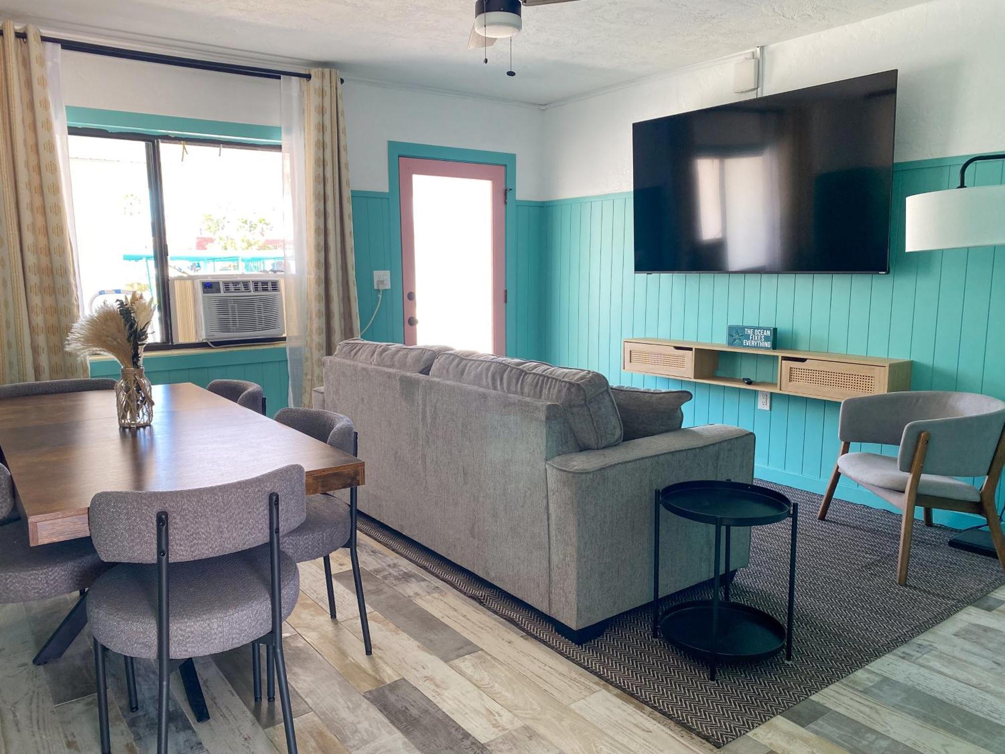 Oasis Palms Resort Сейнт Пийт Бийч Екстериор снимка