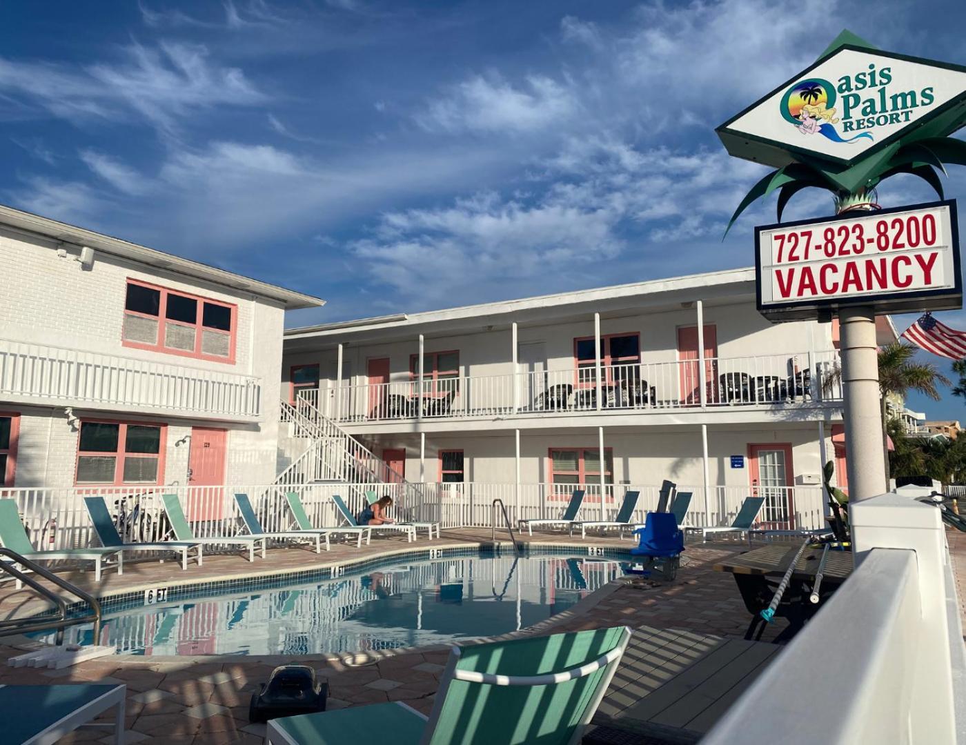 Oasis Palms Resort Сейнт Пийт Бийч Екстериор снимка